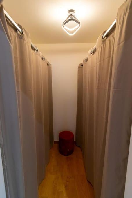 Parking Gratuit - Chic Et Elegant A - Fourni Apartment *
